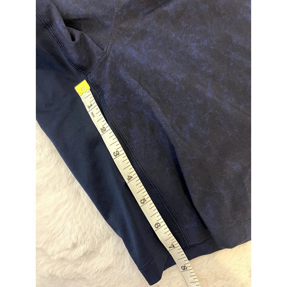 Lululemon T.H.E. Shorts 7" Inseam True Navy Size Small - Picture 6 of 7